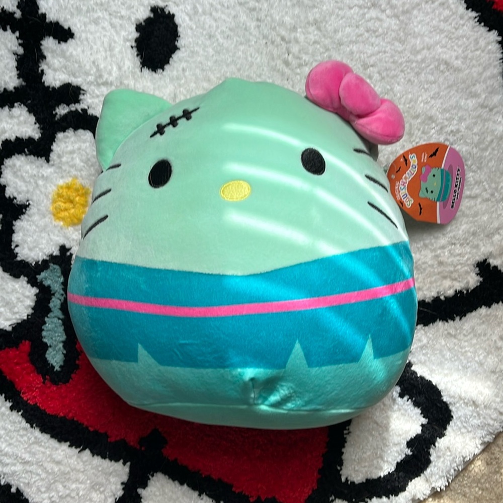 Hello kitty Frankenstein squishmellow